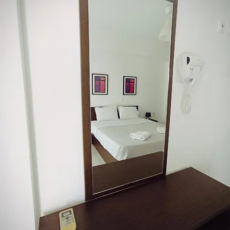 Apartment Myrtero House In Village Marathias
