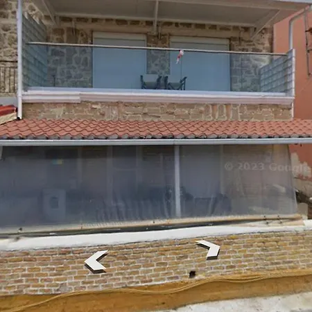 Myrtero House In Village